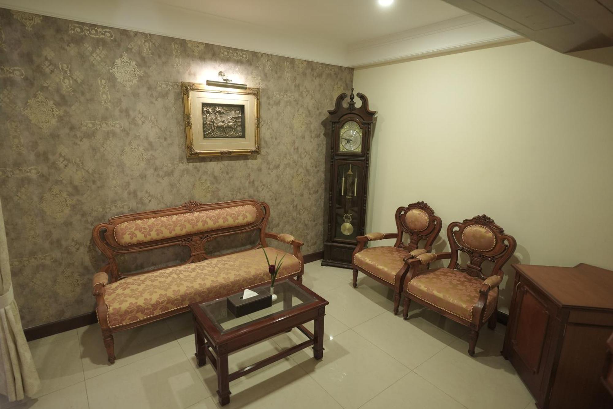 Maurya Rajadhani Thiruvananthapuram Luaran gambar